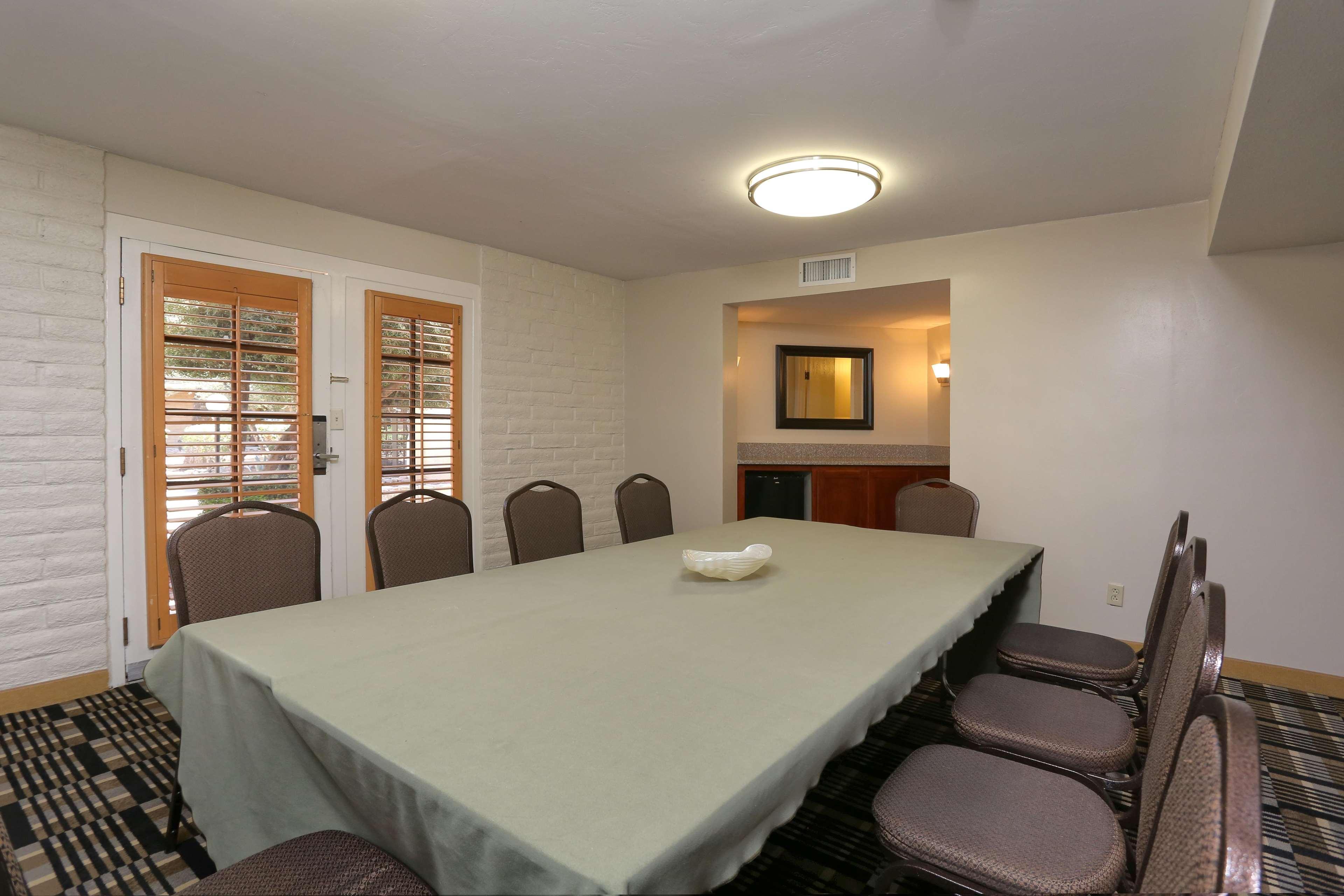 Doubletree Suites By Hilton Tucson Airport Exterior foto