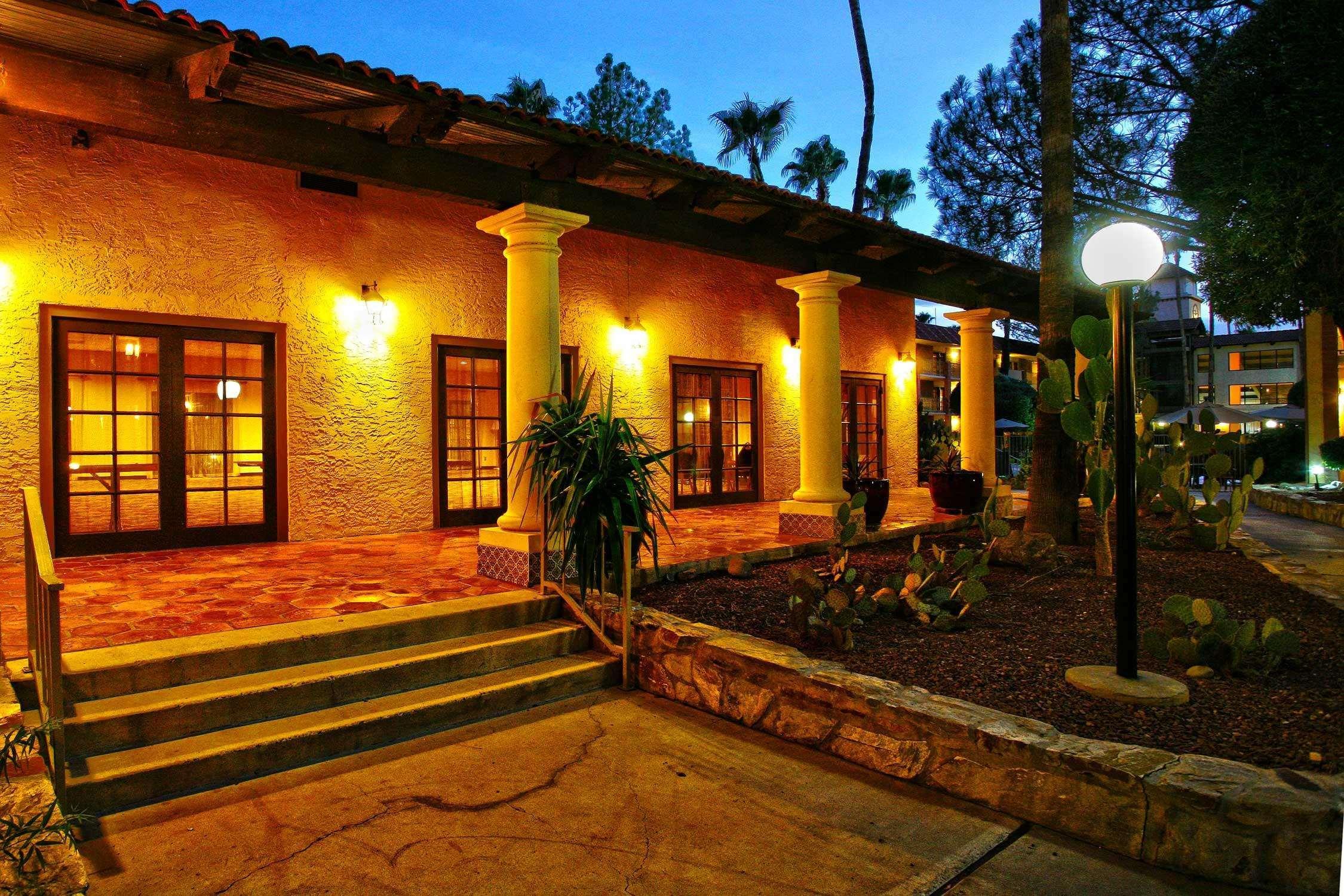 Doubletree Suites By Hilton Tucson Airport Exterior foto